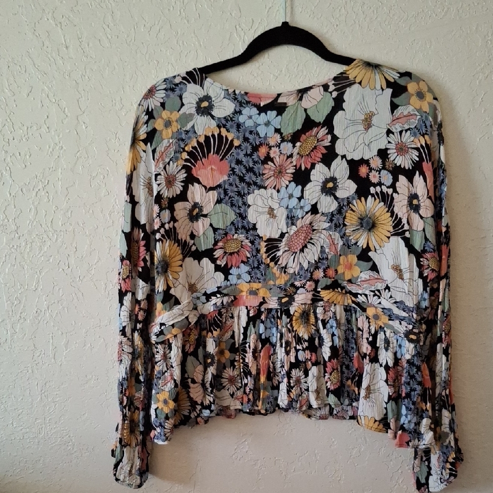 O'Neill Black and White Blouse Top - Picture 5 of 6